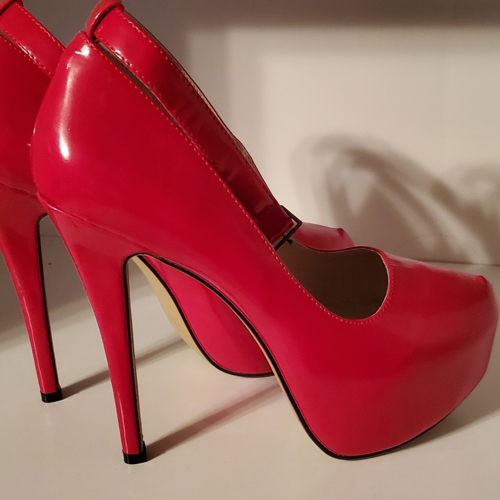 Pretty and sexy red patent stilettos with strap